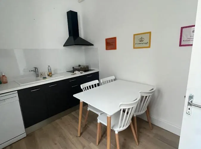 T2 Hyper Centre Avec Parking - Entree Sud * روديه